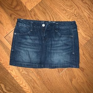 💙American Eagle Skirt